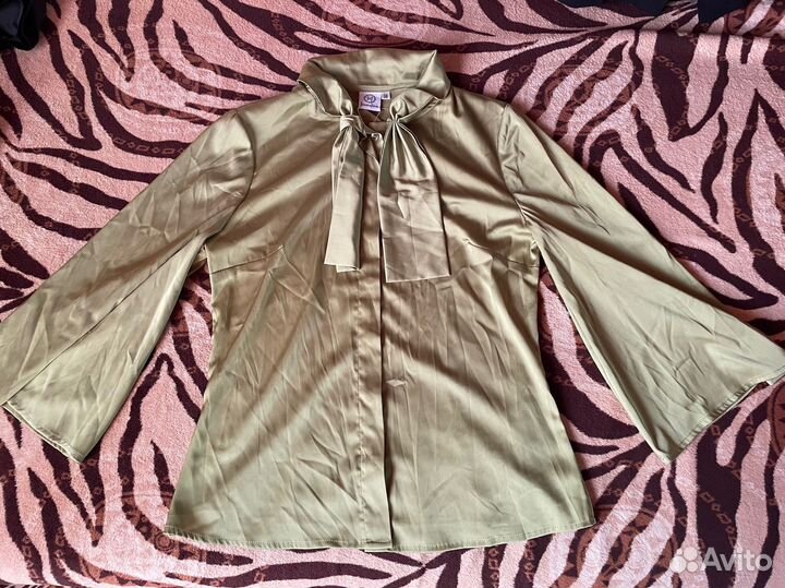 Атласная блузка женская