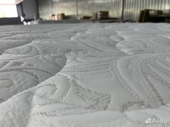 Матрас новый жесткий