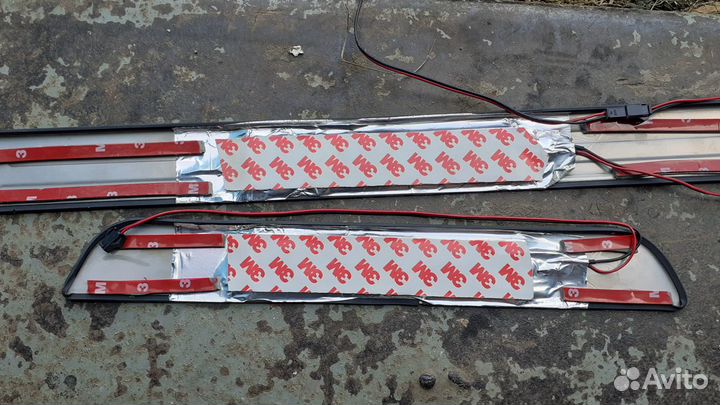 Накладки на пороги Audi