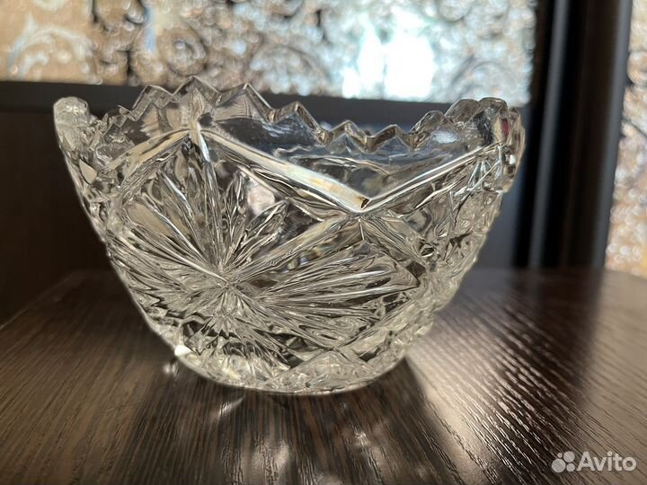 Хрустальная салатница