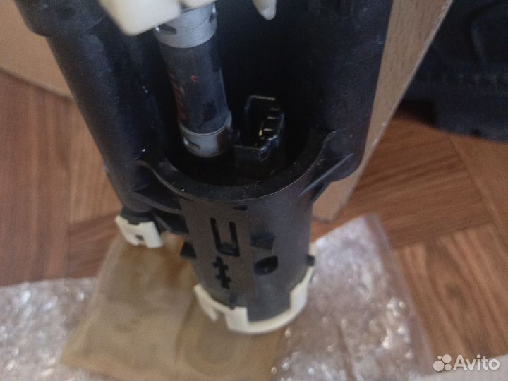 Топливный насос на Хонду аккорд 2000 г. Оригинал