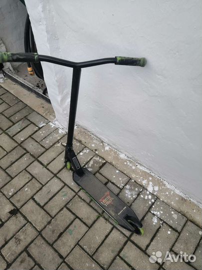 Трюковой самокат