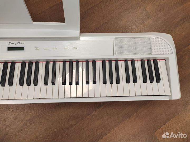 Цифровое пианино Emily Piano dream 22 WH белое