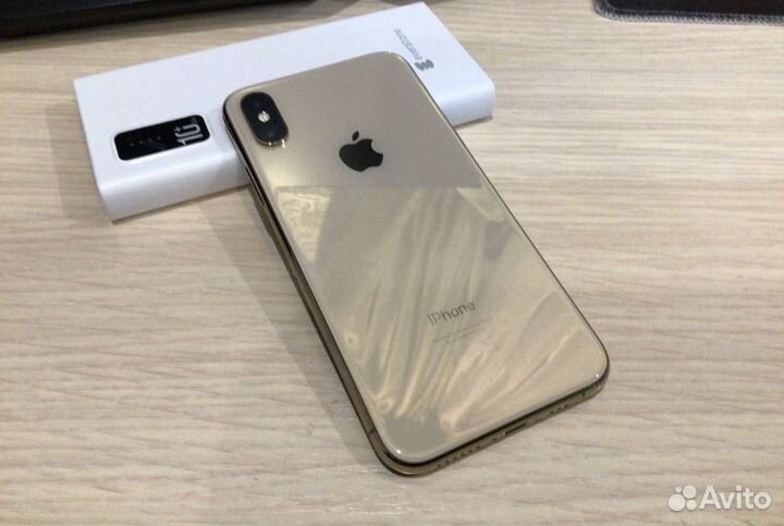 iPhone Xs, 256 ГБ