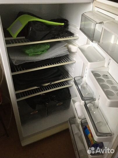 Холодильник бу атлант mxm-2706