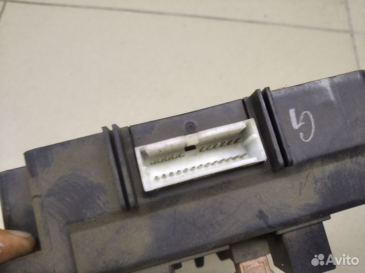 Блок предохранителей 4007 2008-2013