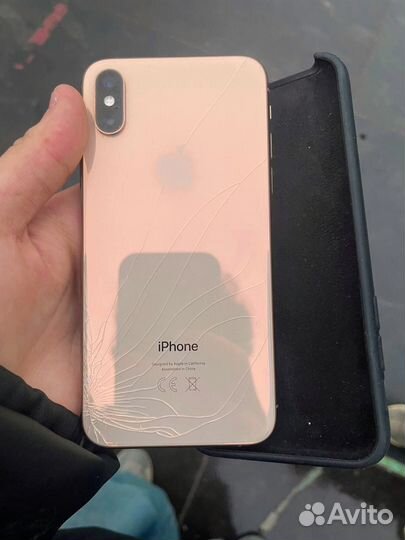 iPhone Xs, 64 ГБ