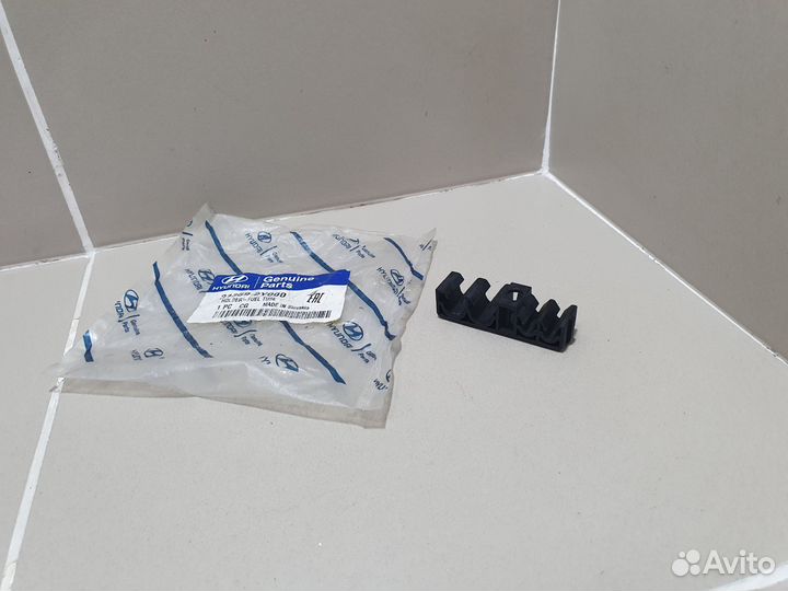 Фиксатор трубки топливной системы Hyundai ix35