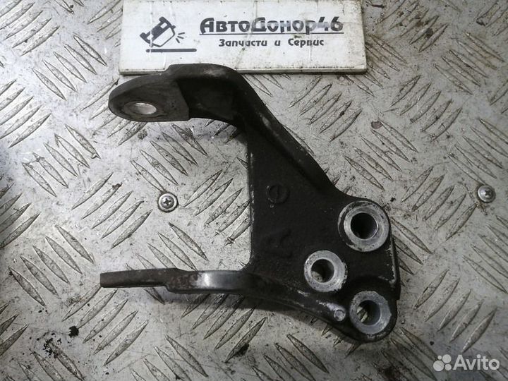 Кронштейн опоры двигателя Mitsubishi Lancer X