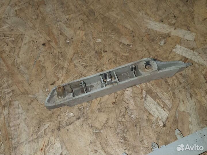 Кронштейн переднего бампера форд фокус 2