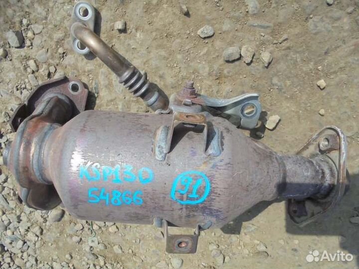 Катализатор Toyota Vitz KSP130 1KR-FE 2011/8