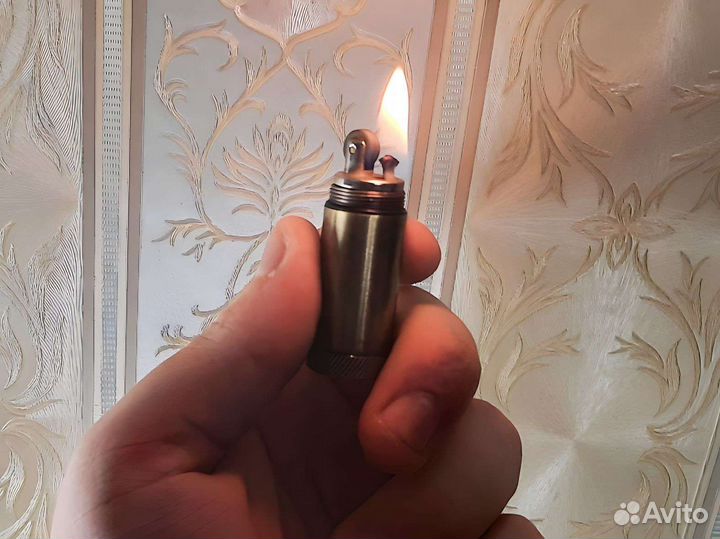 Бензиновая зажигалка (вариант 4)