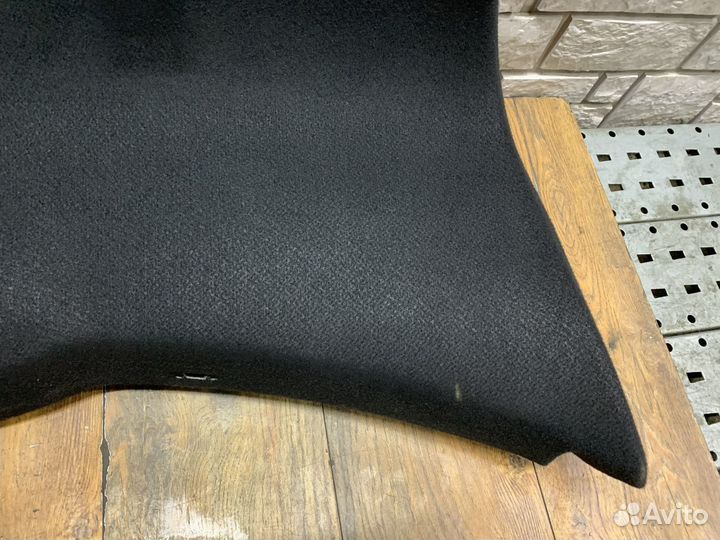 Skoda Octavia A7 Обшивка двери багажника