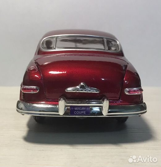 Модель автомобиля 1:24 Mercury coupe