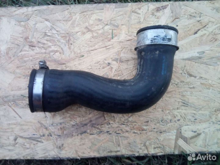 Впускной патрубок VAG