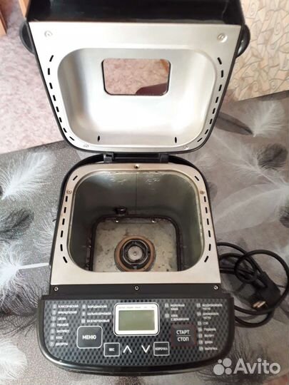 Хлебопечка нерабочая Redmond RBM-1908