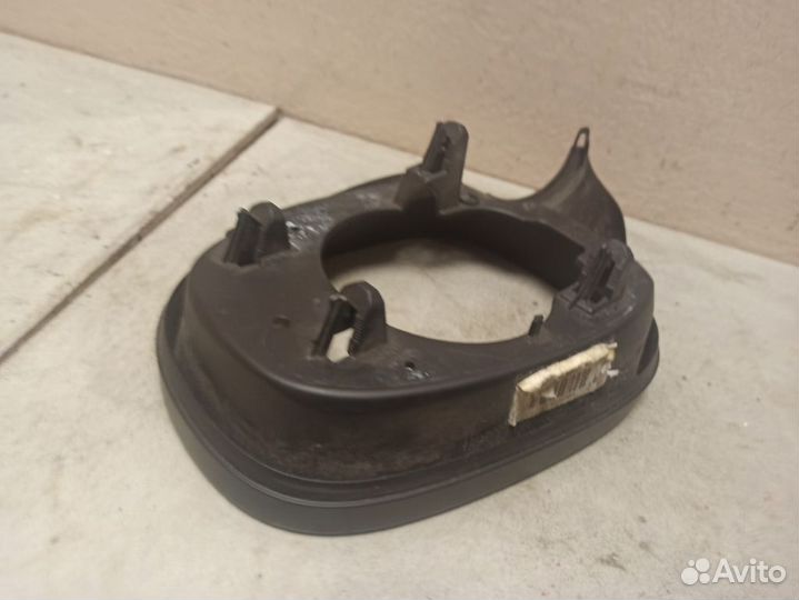 Накладка зеркала левого