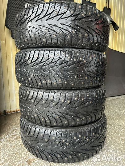 Yokohama Ice Guard Stud IG55 225/55 R18