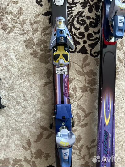 Горные лыжи с креплениями Salomon