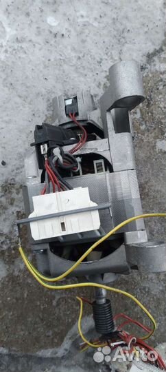 Электродвигатель от стиральной машины