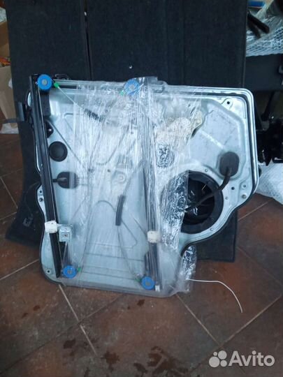 Салон обшивки резинки Volkswagen T5