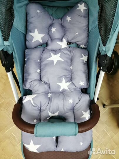 Мягкий матрасик в коляску, стульчик для кормления