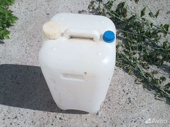 Канистра пластиковая 50 литров