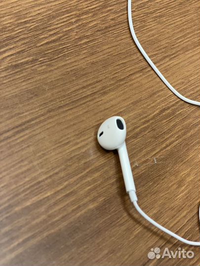 Наушники earpods