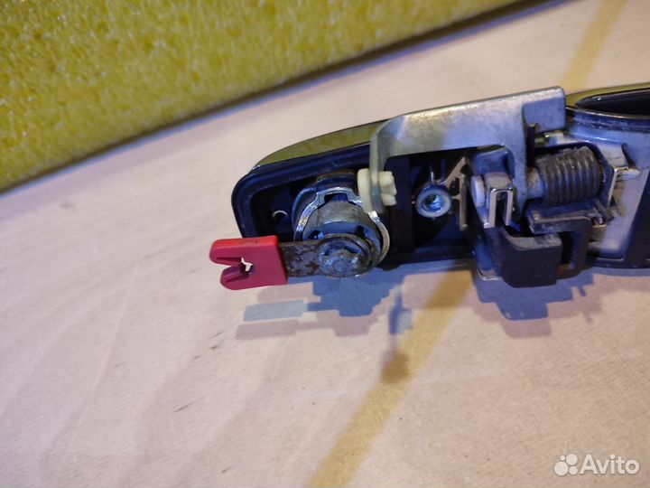 Ручка передней двери Tahoe, Escalade 900