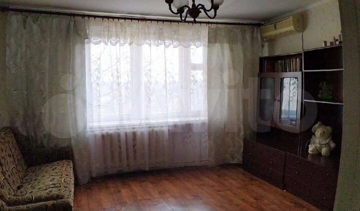 2-к. квартира, 58 м², 4/4 эт.