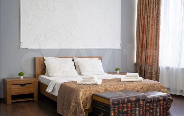 Комната 35 м² в > 9-к., 4/4 эт.