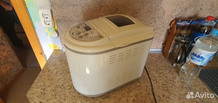 Хлебопечка LG