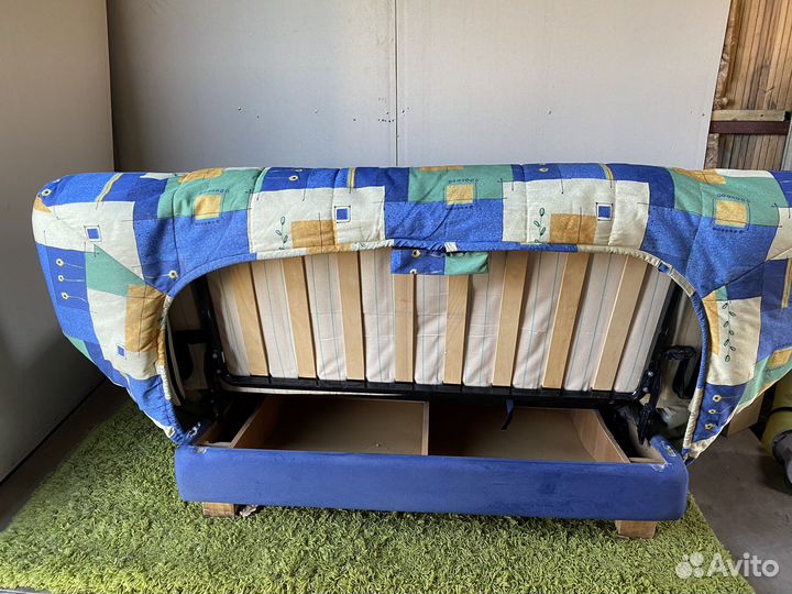 Диван(доставка)