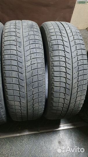 Michelin Latitude X-Ice 215/60 R16