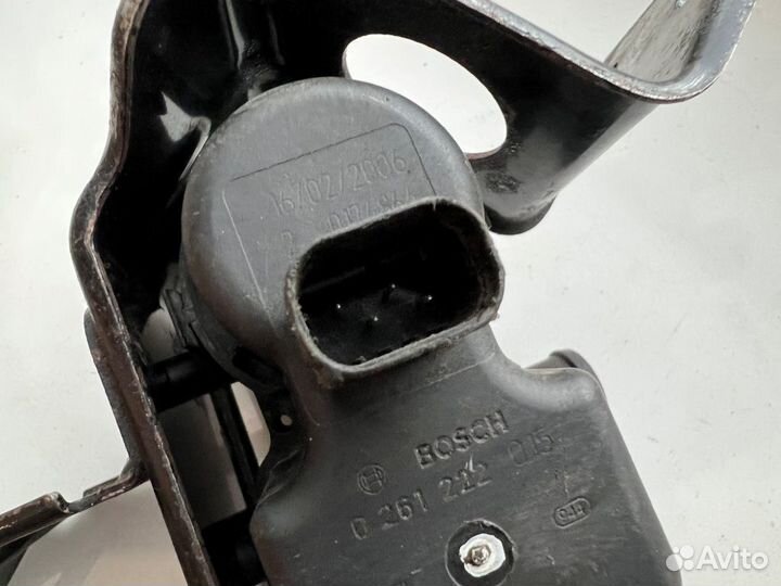 Клапан вентиляции топливного бака Mazda CX-7