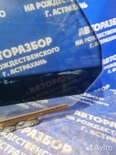 Стекло задней левой двери Ваз Лада 2110 седан 2111