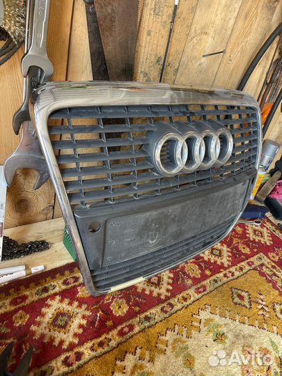 Решетка радиатора audi a6 c6