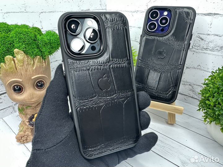 Чехол на iPhone 14 pro max кожаный с яблоком