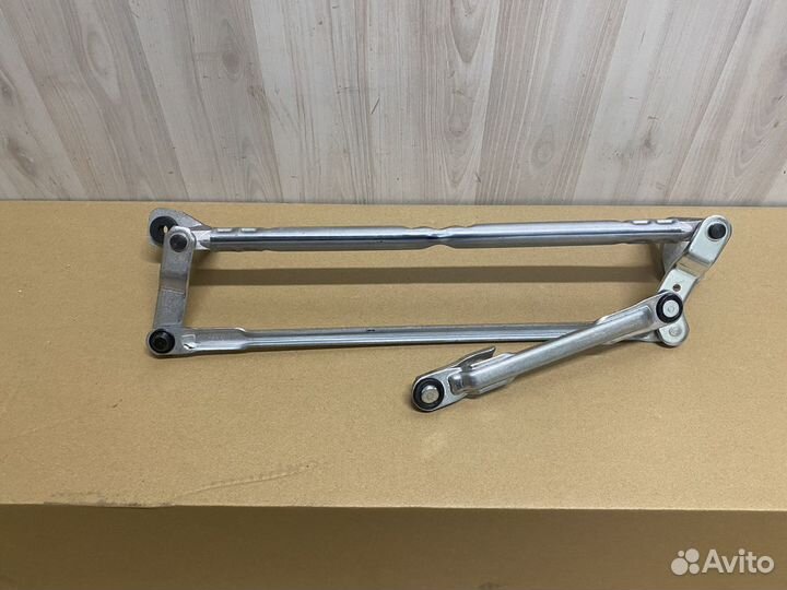 Трапеция стеклоочистителя volkswagen Polo