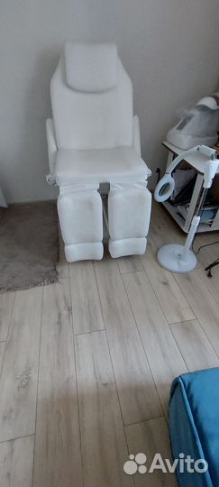 Кушетка косметологическая бу