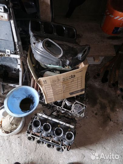 Kawasaki ZX7R разбор, запчасти, коленвал