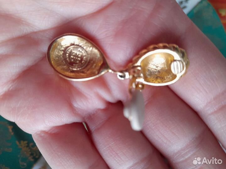 Клипсы Givenchy, винтажные. Оригинал