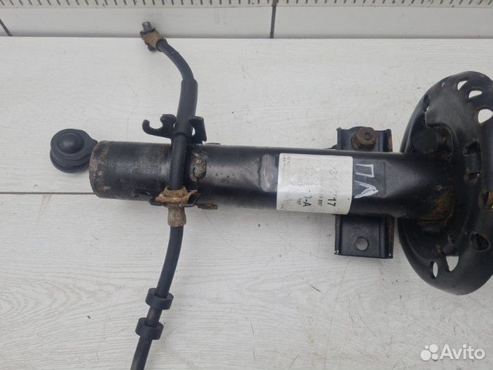 Амортизатор передний левый Volkswagen Polo Sedan 5