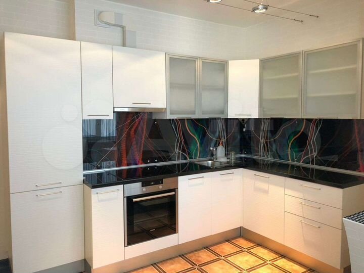 2-к. квартира, 60 м², 7/14 эт.