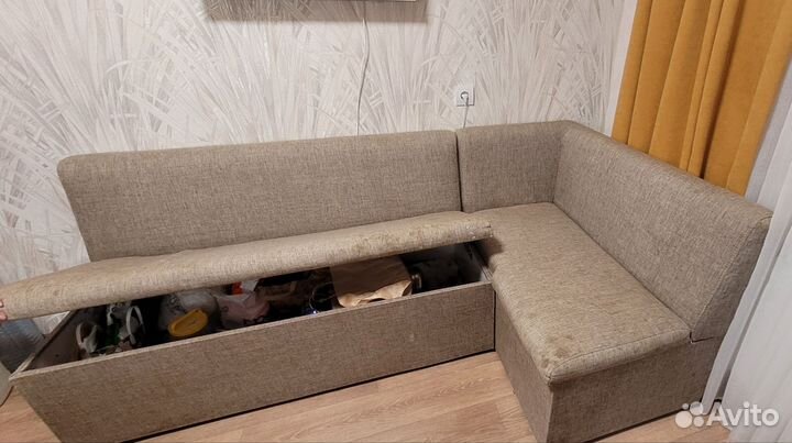 Кухонный угловой диван бу