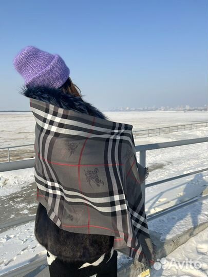 Платок новый женский бренд Burberry