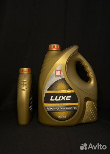 Lukoil Luxe 10w-40. Масло