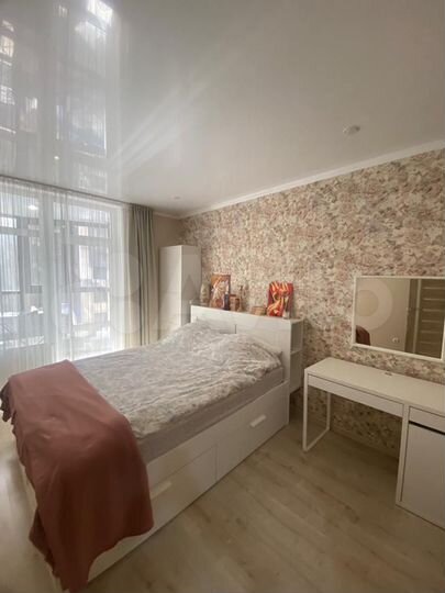 2-к. квартира, 52 м², 4/16 эт.