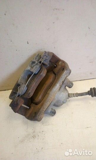 Суппорт тормозной передний левый Renault Megane