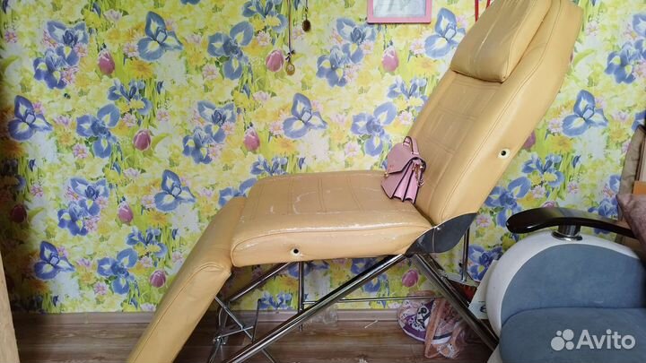 Стол массажный, кушетка, кресло